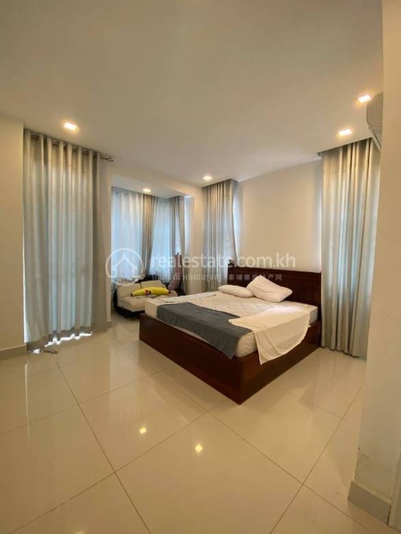 Sen Sok Villa For Rent in Sen Sok