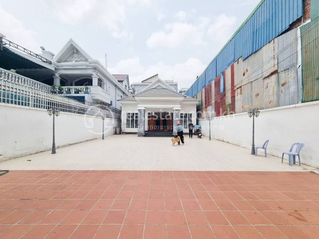 วิลล่า สำหรับเช่า ใน Boeng Keng Kang $2,000