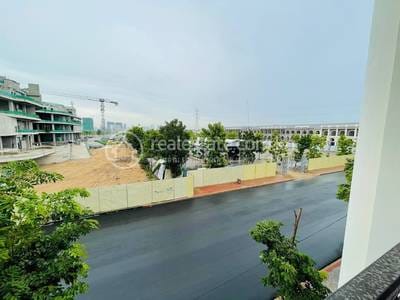 72 sqm Land Size Shophouse For Rent for $1,000