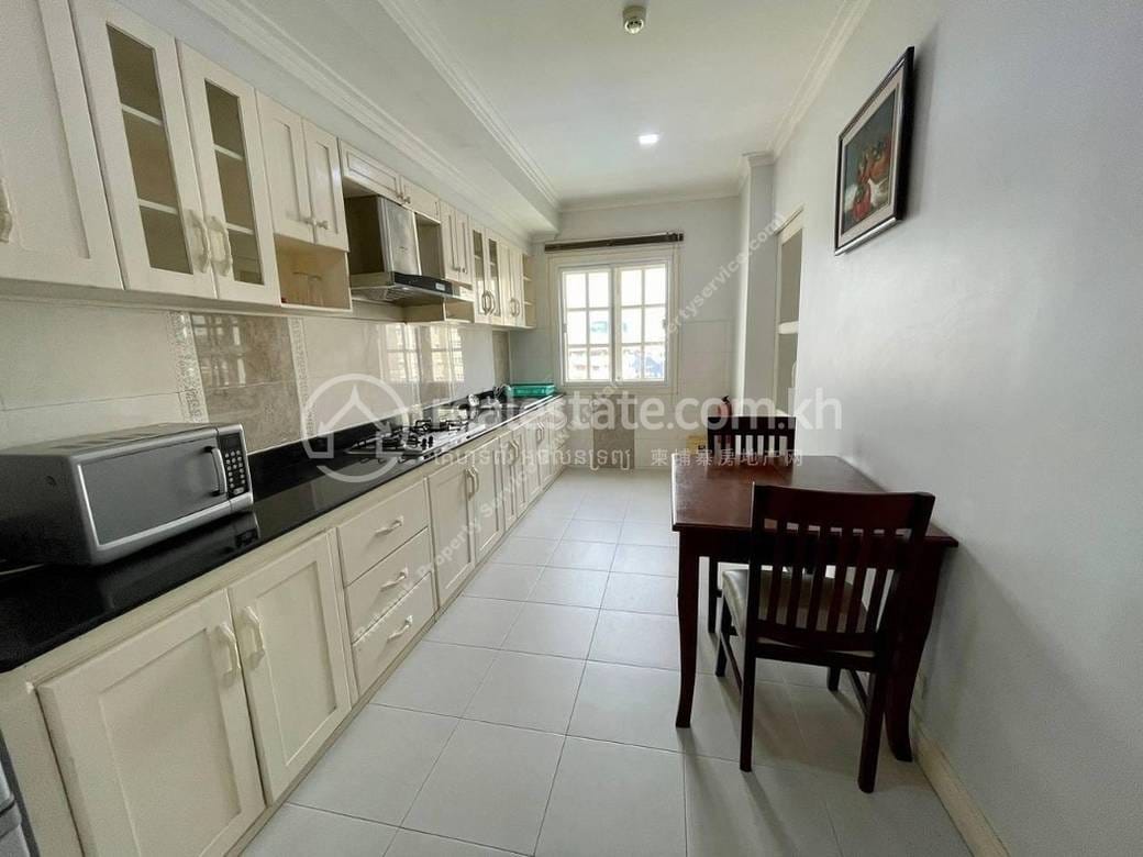 អាផាតមិន សំរាប់ជួល នៅToul Kork តម្លៃ $750
