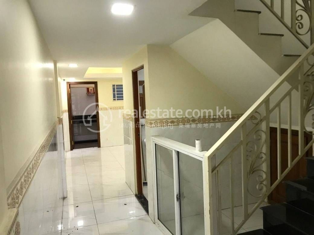 Chak Angrae Kraom Budynek Na wynajem w Chak Angrae Kraom
