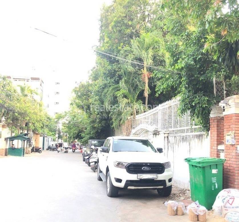 백색하구역, 짬까몬, 프놈펜에 있는 House and lot 임대