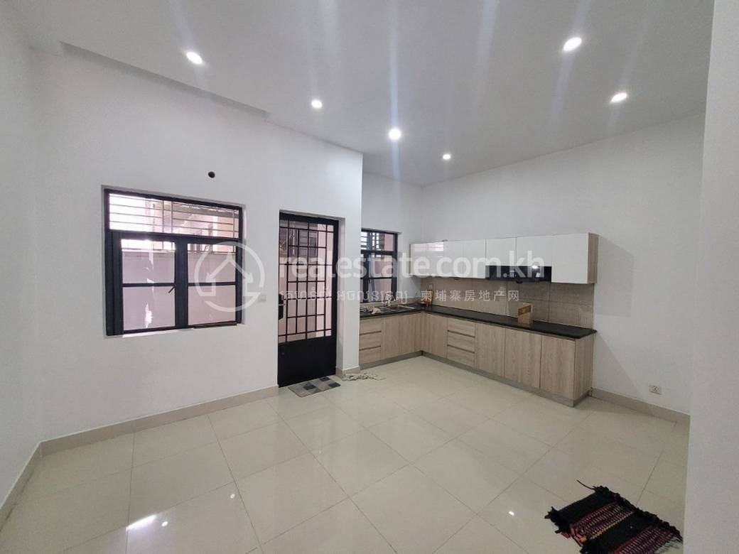 MeancheyHouse and lot出租，价格$1,200