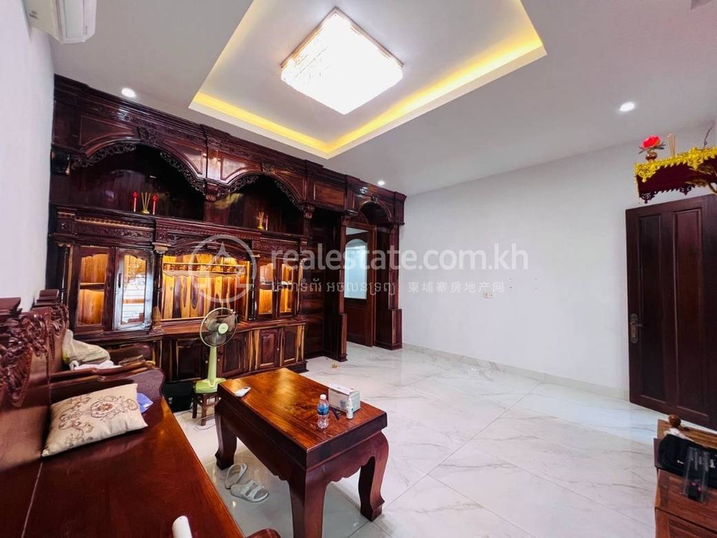 Meanchey别墅出租，价格$1,500