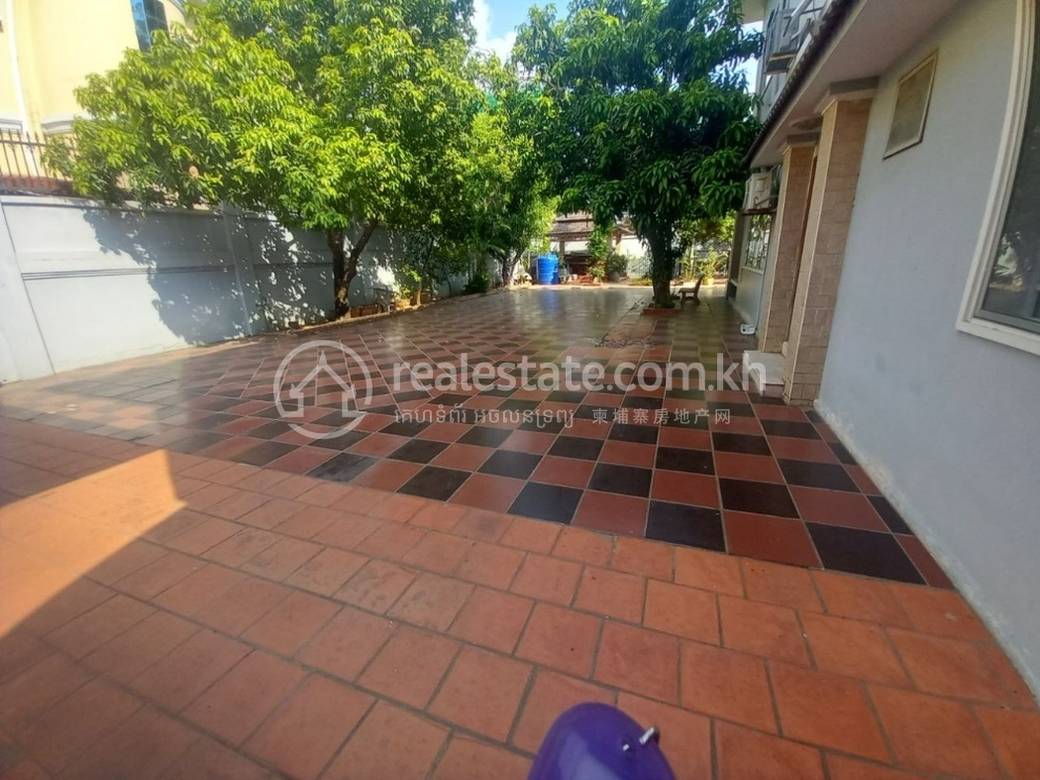 Toul Kork Vila K pronájmu in Toul Kork
