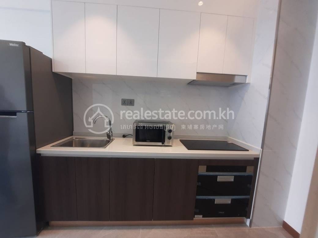 Condo For Rent in BKK 3, Boeng Keng Kang, Phnom Penh