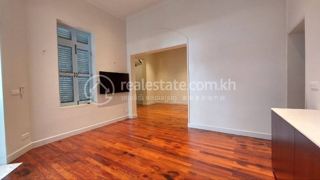 2 Bedrooms Вилла Для Аренды for $2,300