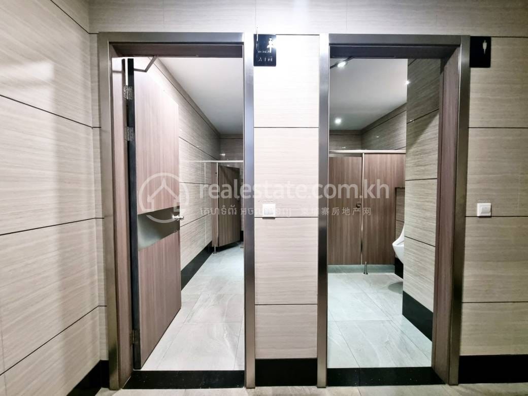 Toul Kork에 있는 건축 임대 $30,000