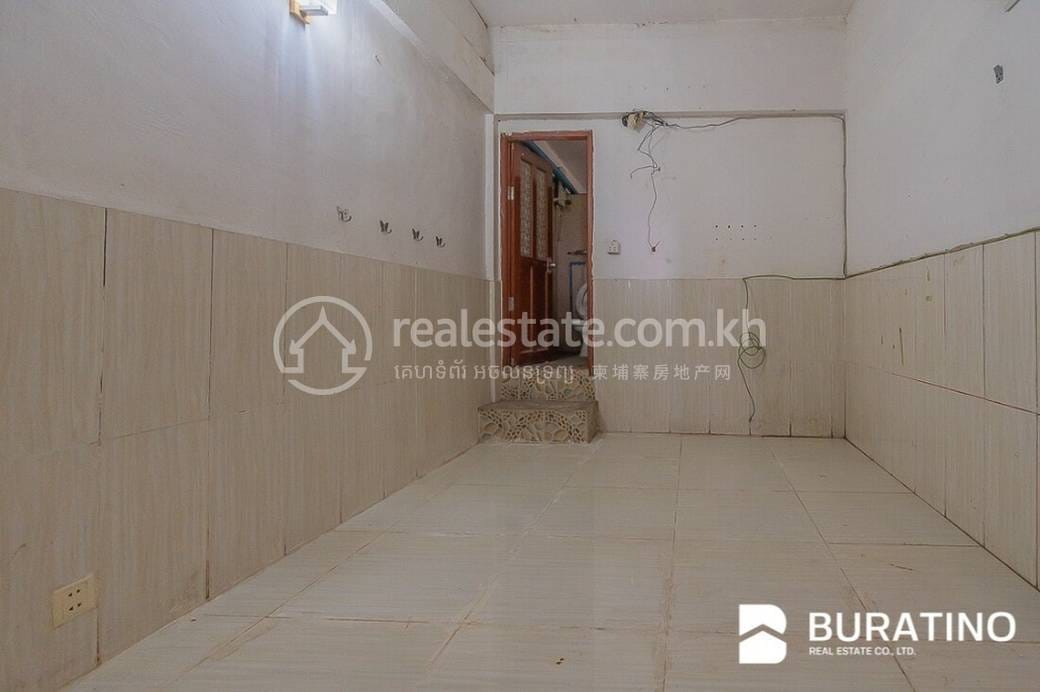 7 MakaraHouse and lot出售，价格$35,000