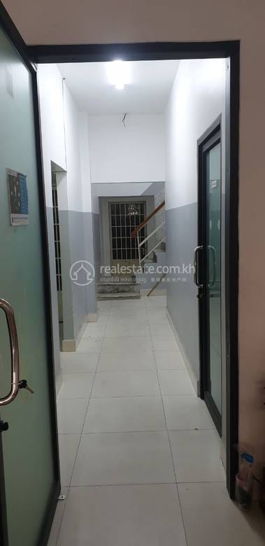 House and lot For Rent in 7 Makara $2,000