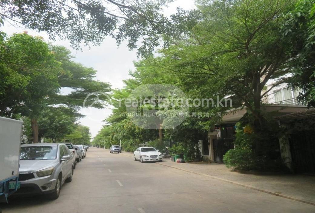 วิลล่า สำหรับขาย ใน, นิรุต, จบาร์อำเปา, พนมเปญ