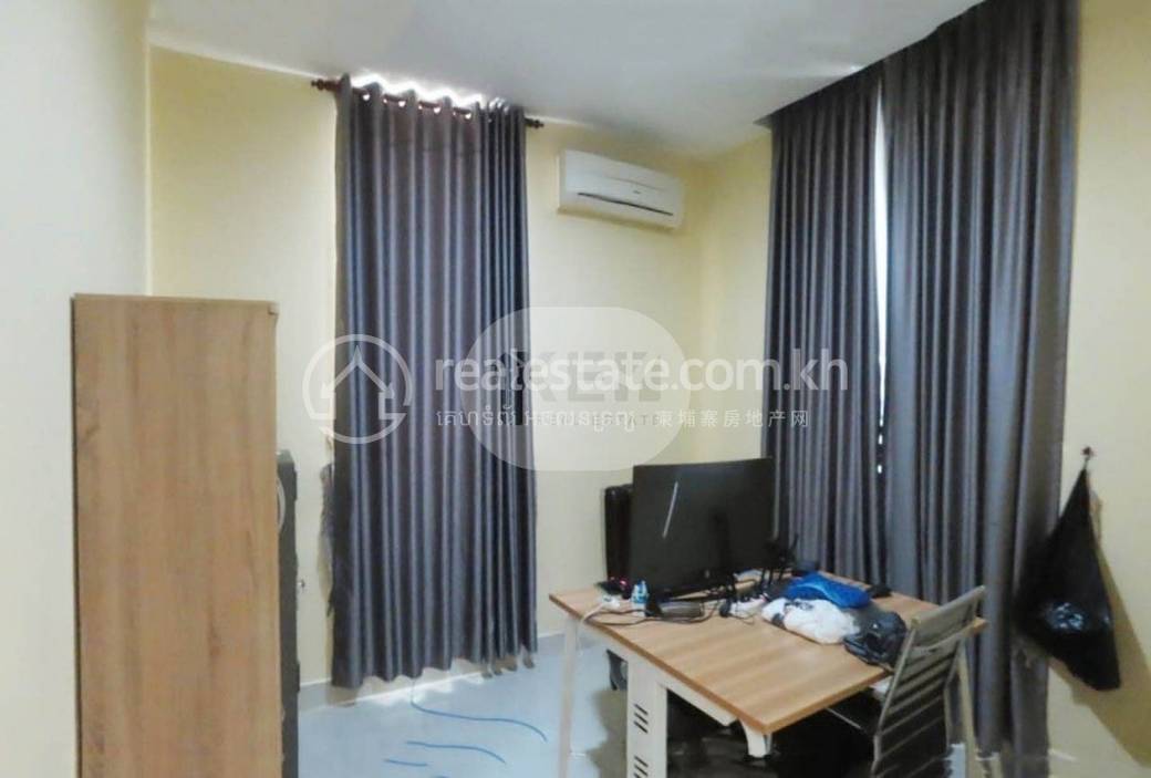 Chamkarmon别墅For Sale & Rent，价格$1,000,000