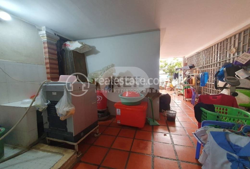 Tonle Bassac Flat For Sale in Tonle Bassac