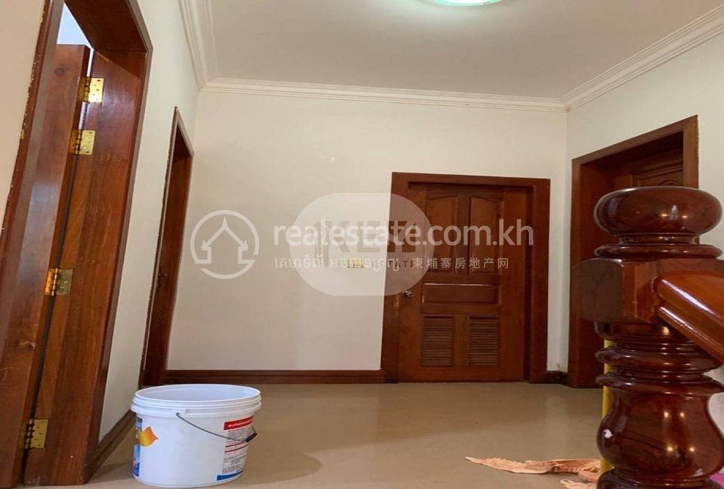 Вилла Для Аренды in Chroy Changvar $1,200