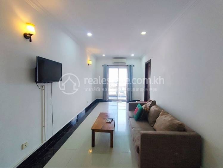 65 sqm Living Size Apartment For Rent in Chamkarmon