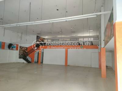 commercial Warehouse for rent ใน Olympic รหัส 233185