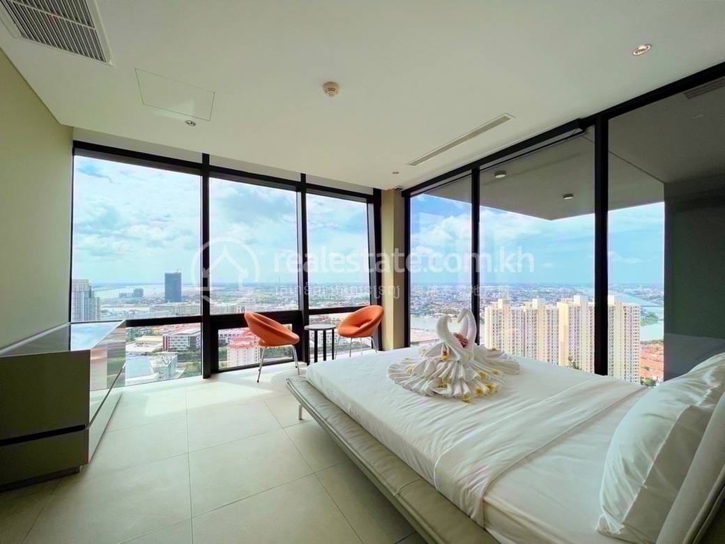 Penthouse K pronájmu in Chamkarmon $30,000