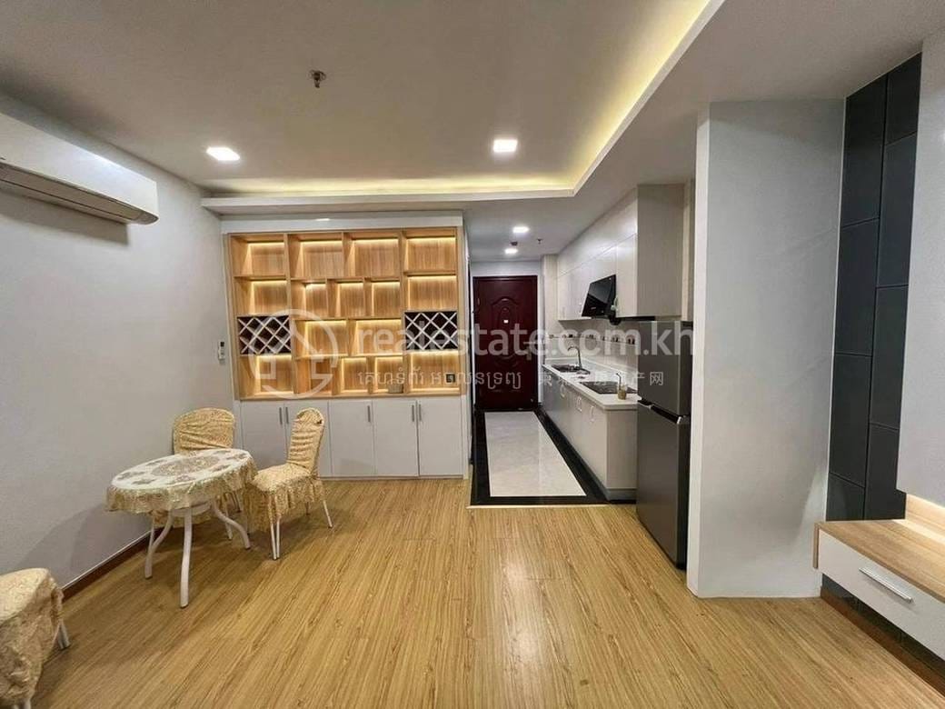 អាផាតមិន សំរាប់ជួល មានកន្លែងចតរថយន្ត 1