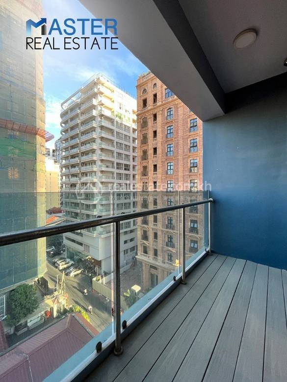 59 sqm Living Size Condo For Rent in Boeng Keng Kang