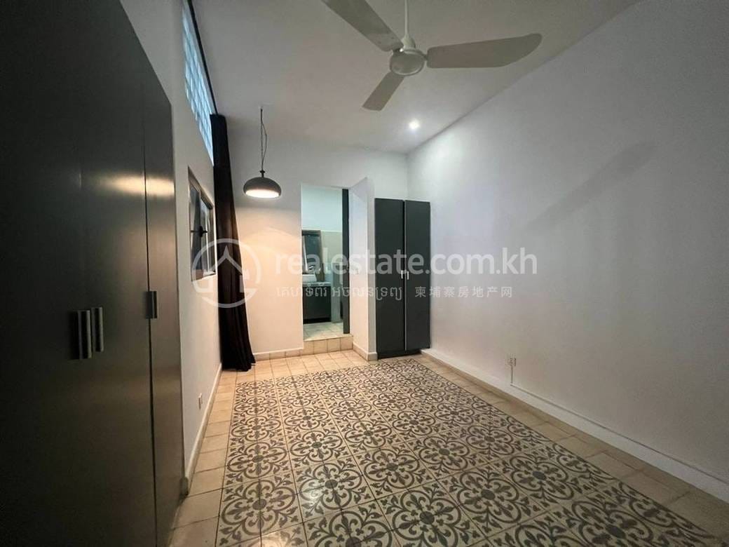 Appartement À louer de 120 m² habitables à Daun Penh
