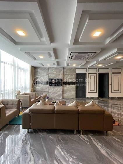 380 sqm Living Size Апартаменты Для Аренды in Meanchey