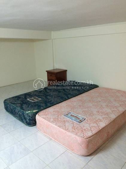 $350 House