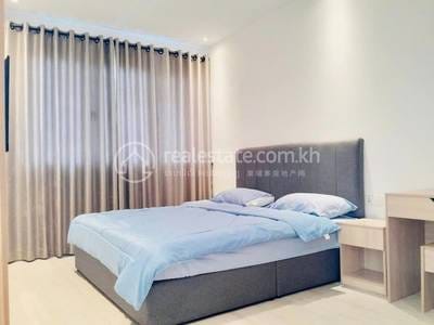 Apartment For Rent with 1 Parking Space