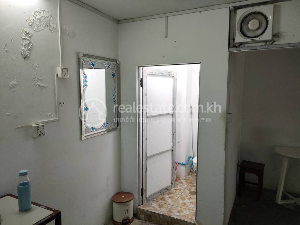 Chamkarmon店屋出租，价格$1,000