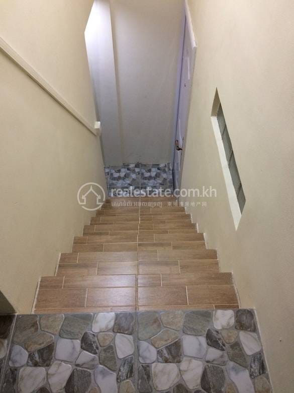 House and lot For Rent in Daun Penh $350