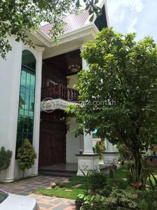 residential Villa for rent in Chaom Chau ID 232753