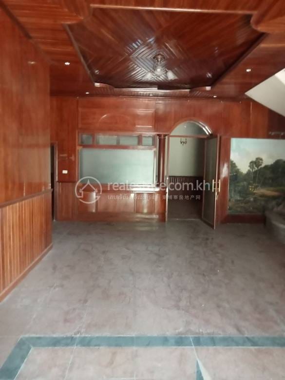 วิลล่า สำหรับเช่า ใน Toul Kork $9,000