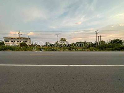 22 អង្គតាសោមមកខេត្តតាកែវ, Leay Bour县, Tram Kak市, 茶胶省