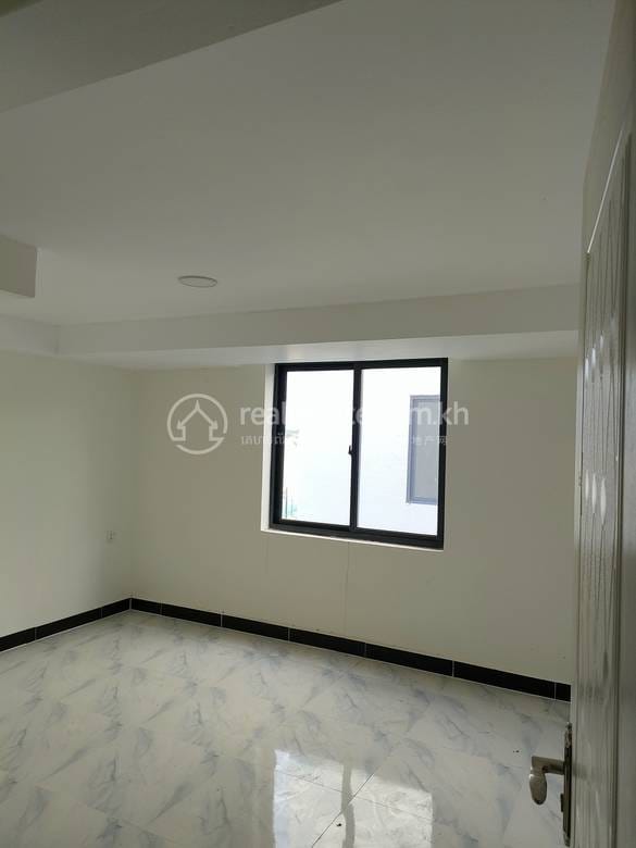 Chroy Changvar House and lot For Rent in Chroy Changvar