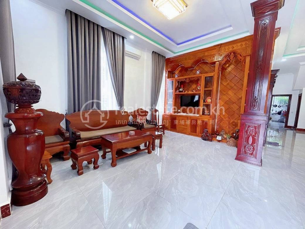 วิลล่า สำหรับเช่า ใน Sihanoukville $3,500