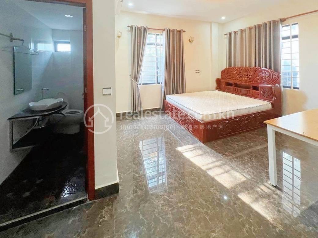 Sangkat Buon Villa For Rent in Sangkat Buon