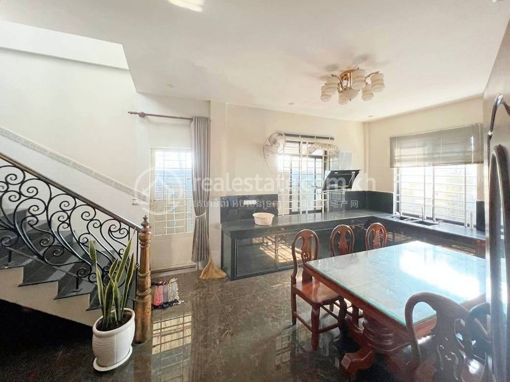 Villa For Rent in Sangkat Buon, Sihanoukville, Sihanoukville