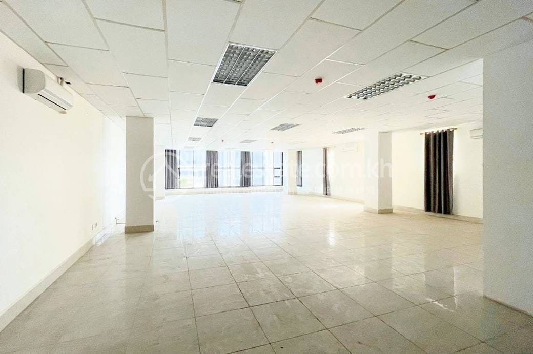 អាគារ តម្លៃ $4,500,000
