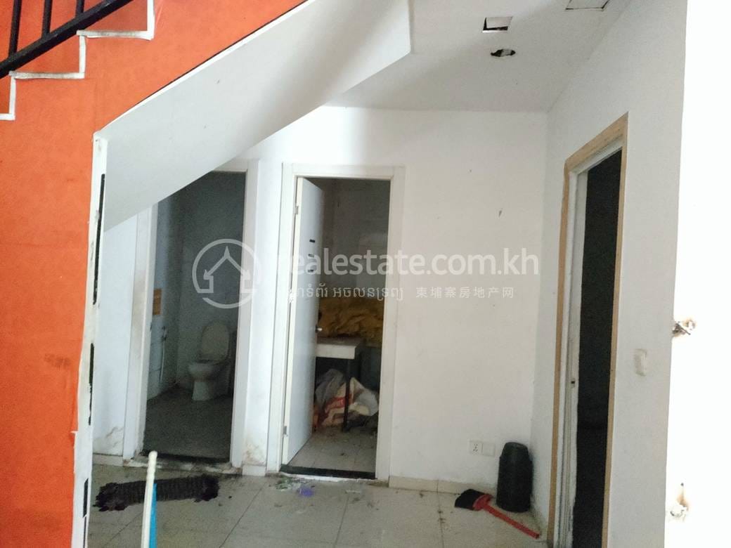 Boeng Keng Kang Sklad K pronájmu in Olympic Boeng Keng Kang $4,500
