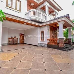 residential Villa for rent in Tonle Bassac ID 232331