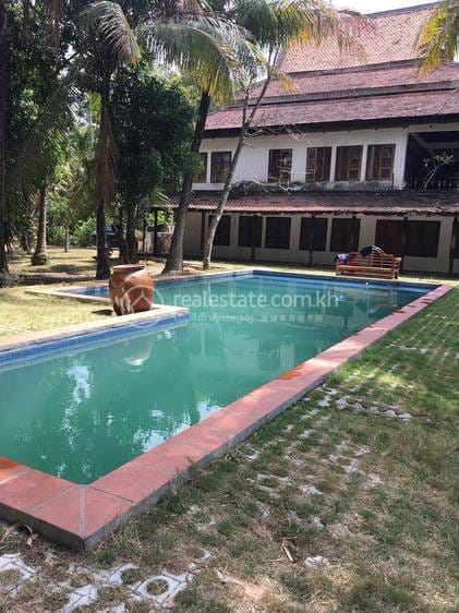Ta Khmau Villa For Sale & Rent à Prek Ho Ta Khmau $3,249,400