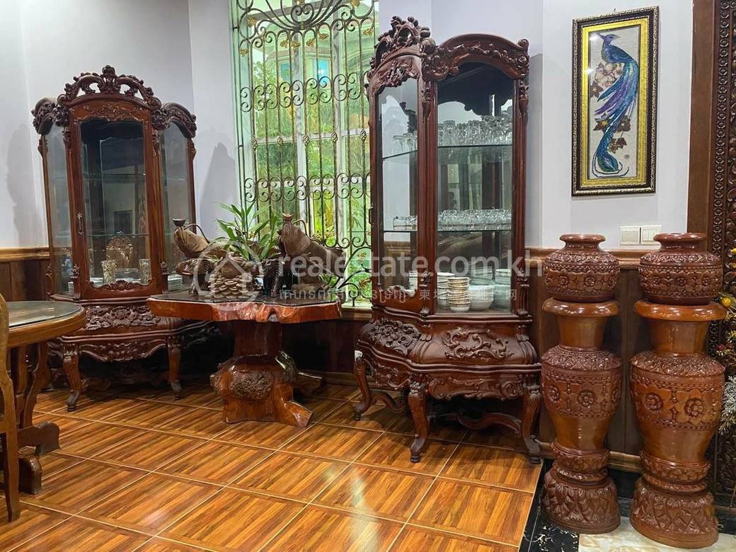 Por Sen Chey Villa For Rent in Por Sen Chey