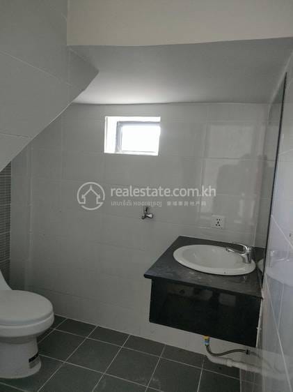 4 Bedrooms Вилла Для Аренды for $500