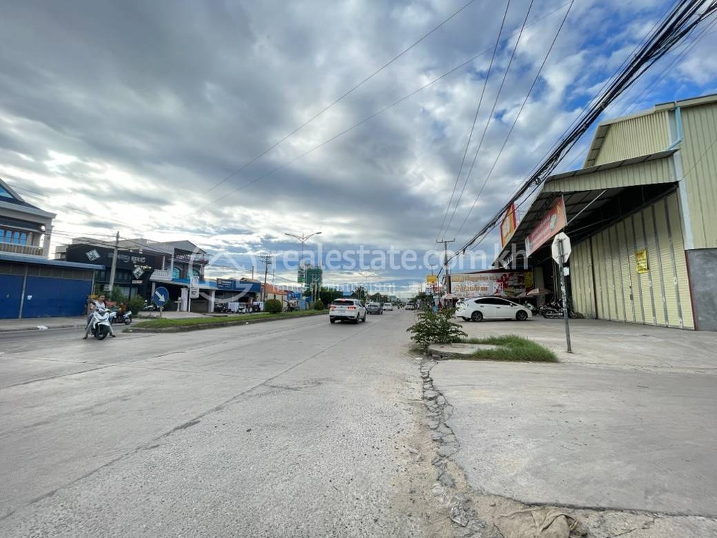 Flat House For Sale in Dangkao, Dangkao, Phnom Penh
