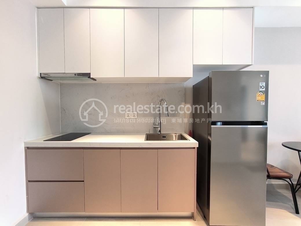 ខុនដូ សំរាប់ជួល នៅToul Kork តម្លៃ $600