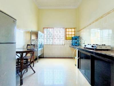 BKK 1, Chamkarmon, Phnom Penh