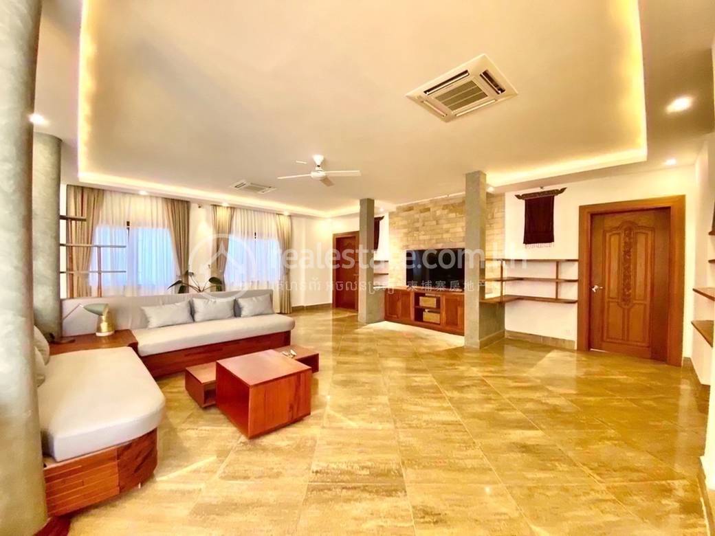 Vila K pronájmu in Tonle Bassac, Chamkarmon, Phnom Penh