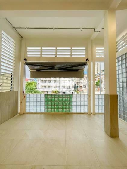 Flat House For Sale & Rent in Phsar Thmei III, Daun Penh, Phnom Penh