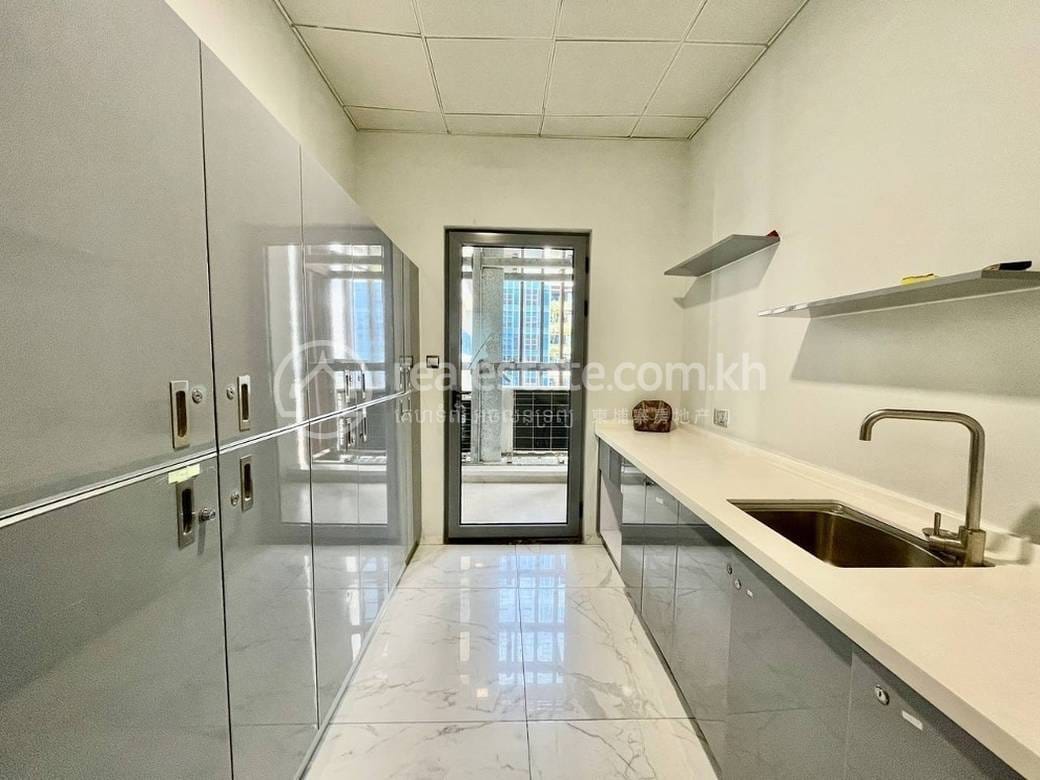 Chamkarmon Offices For Rent in Chamkarmon
