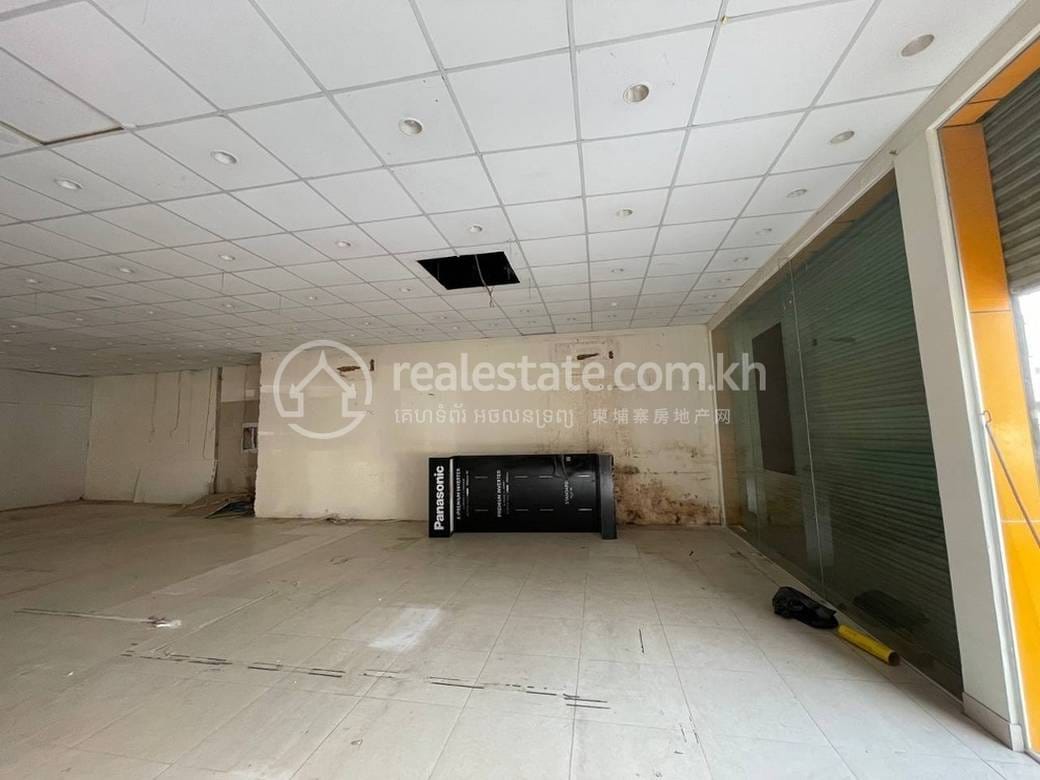 CommercialShophouse À louer à Sen Sok $4,500