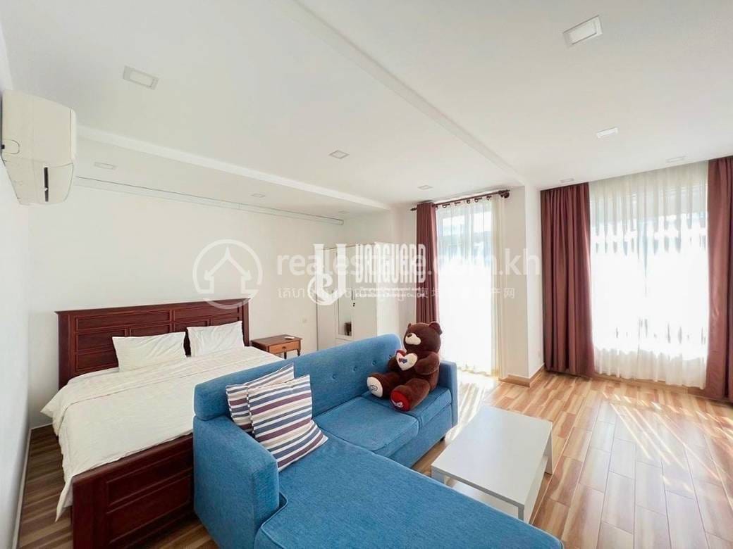 Chamkarmon套房出租，价格$1,350